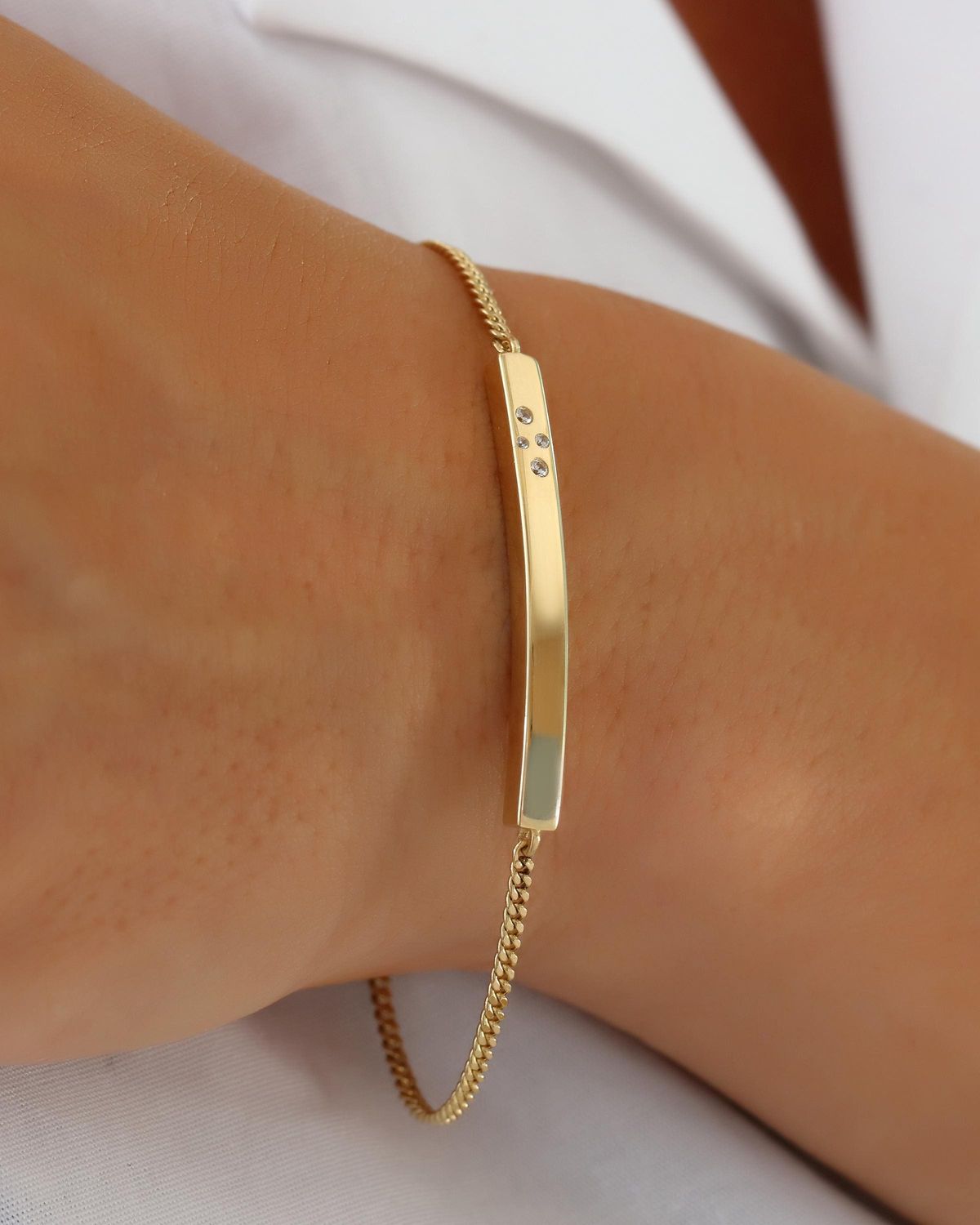 Minimal Bar Bracelet