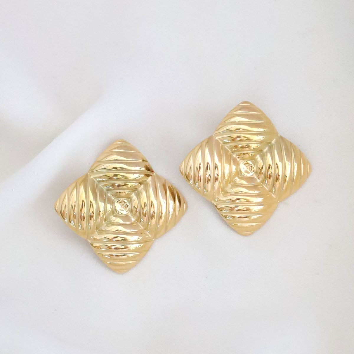 Hoop-earrings