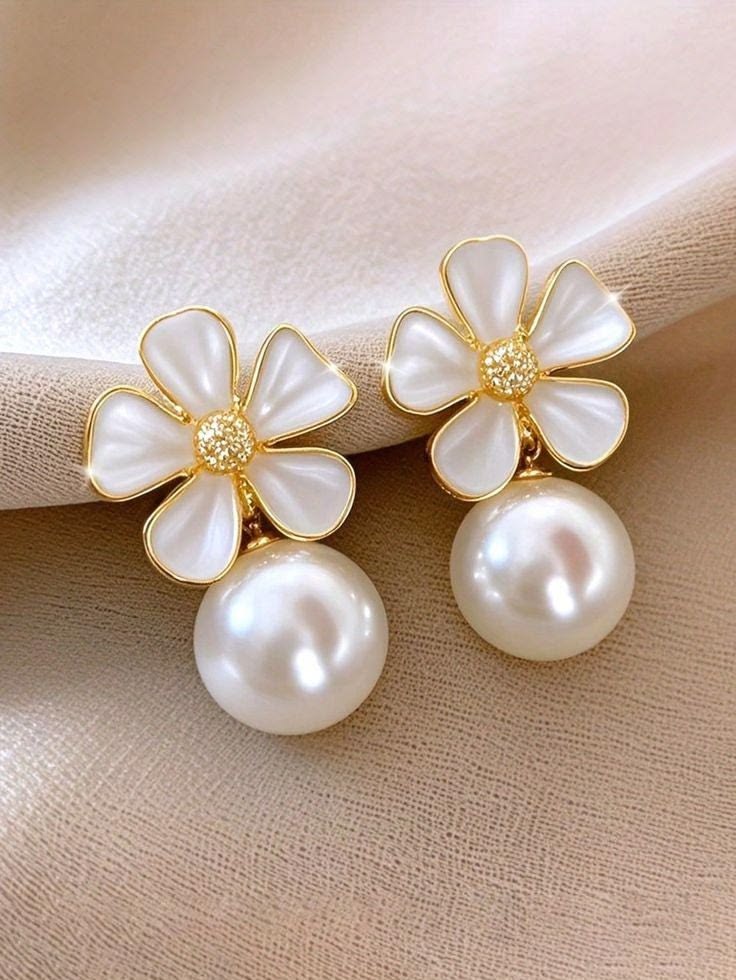 Elegant Floral Pearl Drop Earring