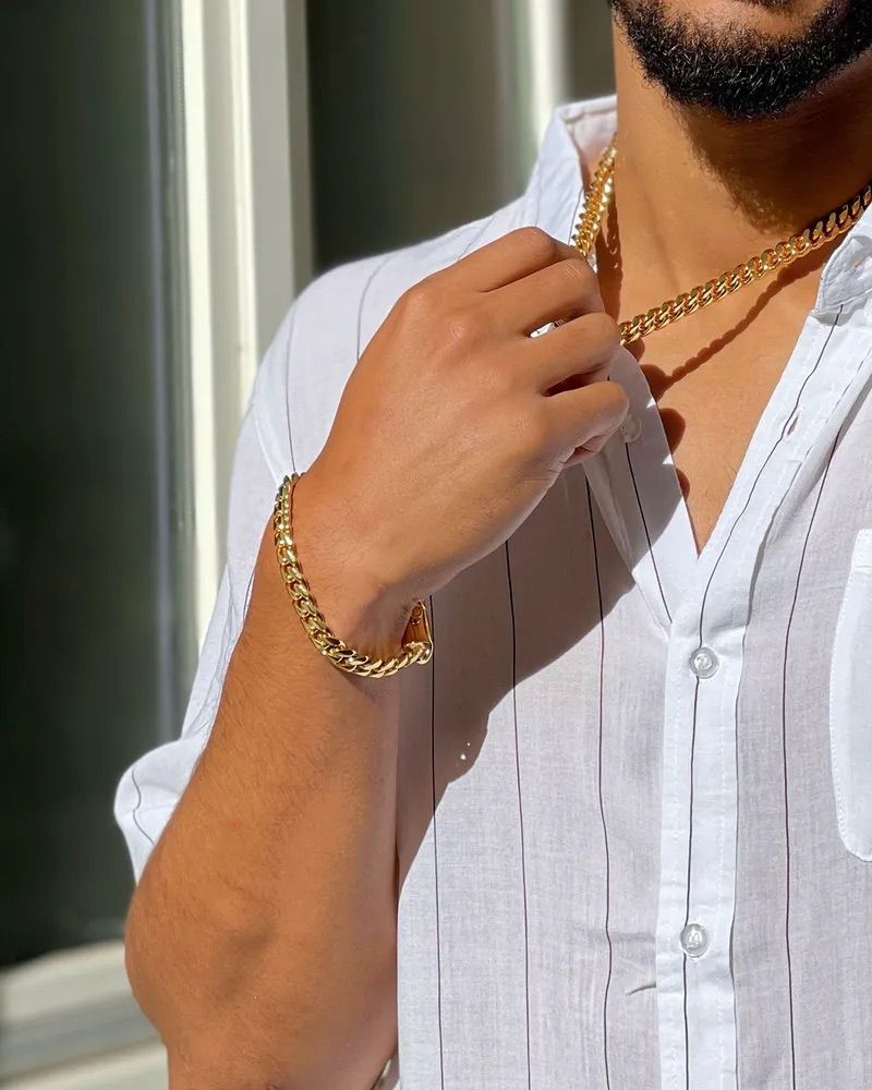 Men Gold Chain and Bracelet